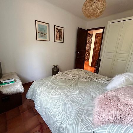Villa De Charme En Campagne Avec Piscine Privee Et Nature Luxuriante Le Beausset Bagian luar foto